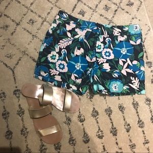 Loft shorts 4” inseam